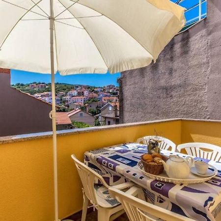 Tin 2 Apartment Vrbnik Luaran gambar